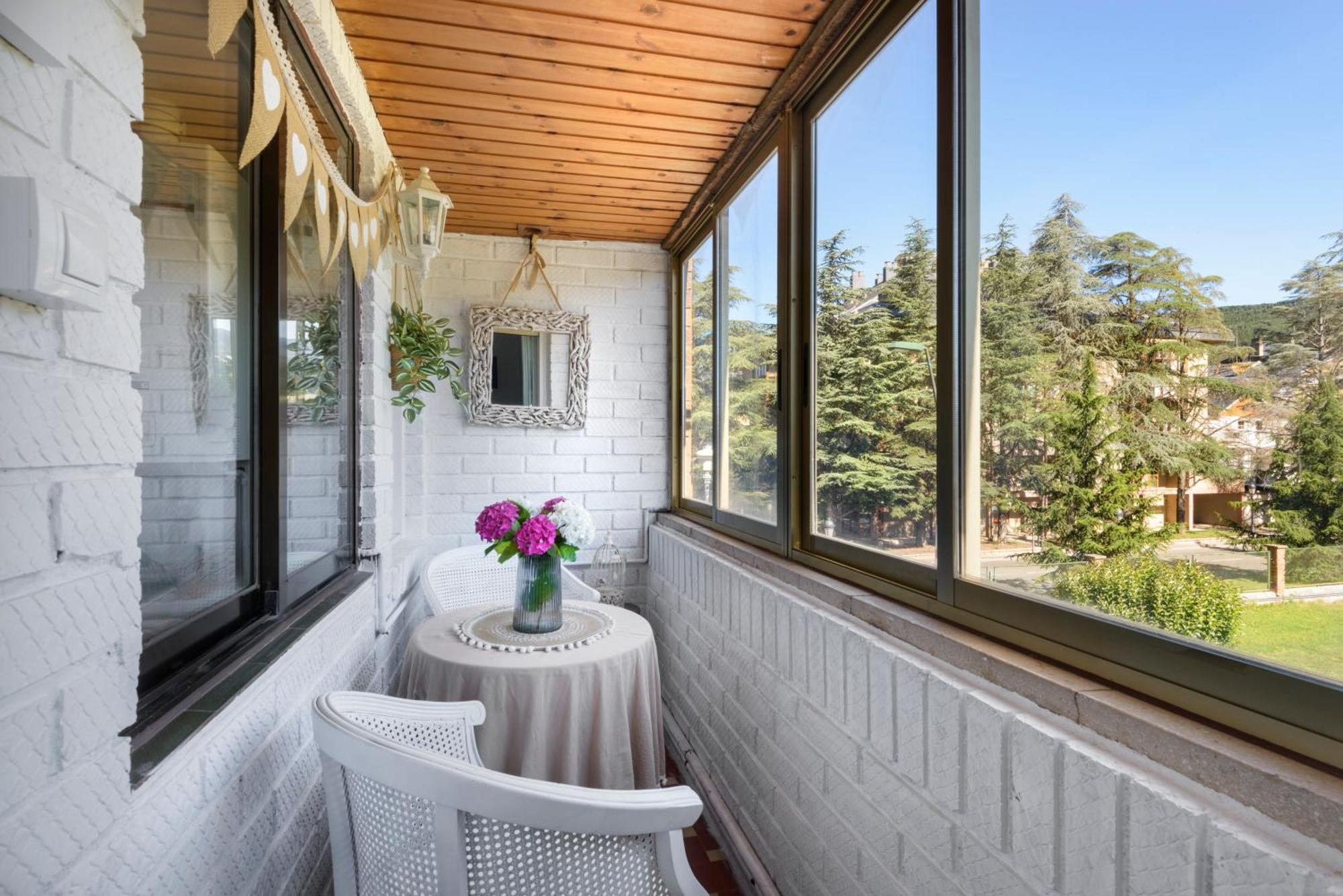 El Refugio De Max Apartment Хака Екстериор снимка