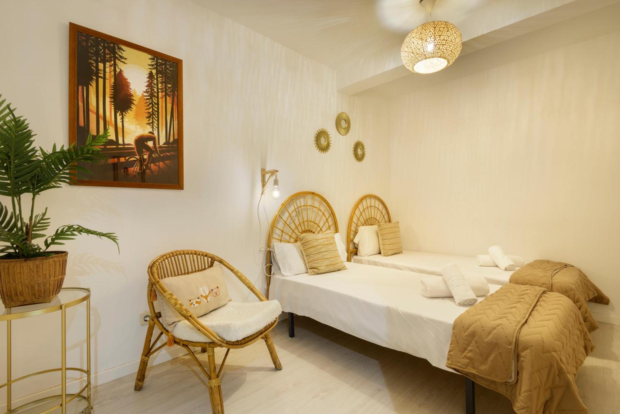 El Refugio De Max Apartment Хака Екстериор снимка